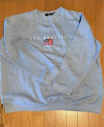 데이지 스트리트 커브 맨투맨 라이트 블루 구제 의류