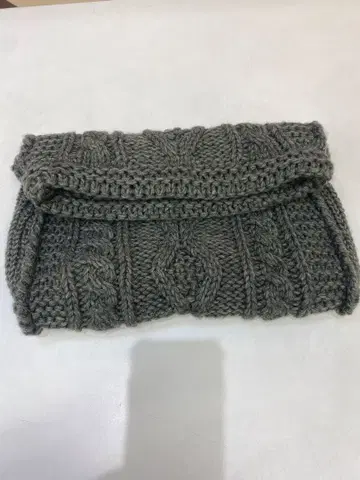 Snips 케이블 짜임 그레이 클러치백