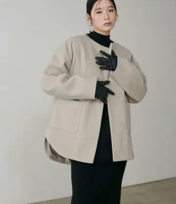 택 포함 새상품 LARUTA 라운드 헴 니트 멜톤 코트