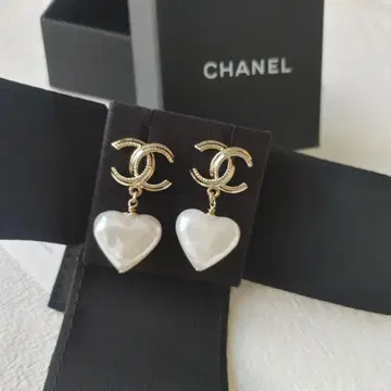 귀걸이 CC 펄 골드