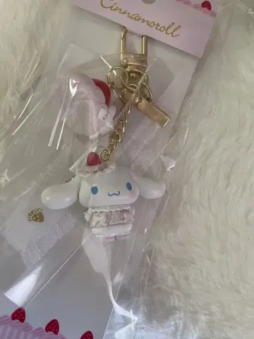 시나모롤 키링 딸기 휘핑 케이크 시리즈 산리오