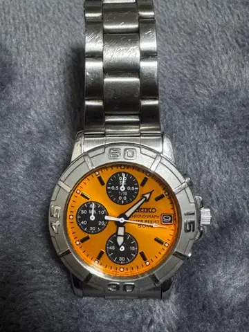 SEIKO 오렌지 크로노그래프 손목시계