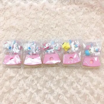 Shaky! 산리오 캐릭터즈 회전목마 -PINK- 총 5종