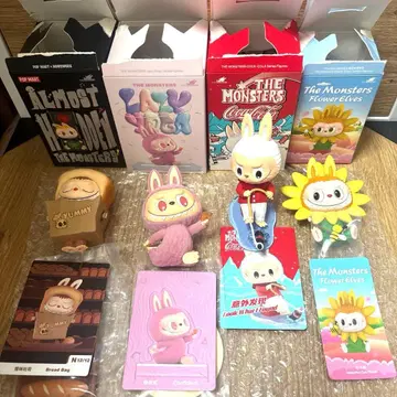 러브브 THE MONSTERS 코카콜라 YOGA POP MART