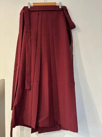 L 사이즈 와인 레드 하카마