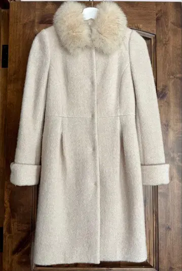 새상품급 아푸와이저 리셰 A라인 롱 코트