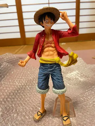 원피스 몽키 D 루피 피규어