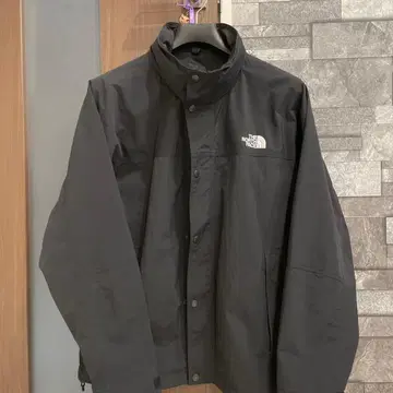 THE NORTH FACE nylon jacket