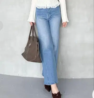 [ SNIDEL ] Sustainable 스트레치 플레어 데님 팬츠