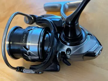 다이와 18 CALDIA LT 2000S 경량 스피닝 릴