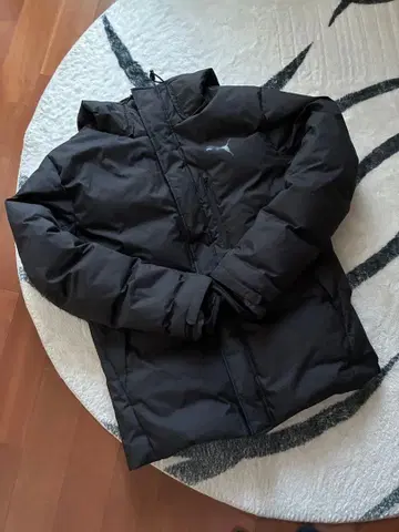 푸마 남성용 다운 L 사이즈