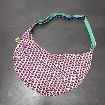 poi omiyagebourbon 숄더백