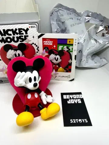 52toys 미키마우스