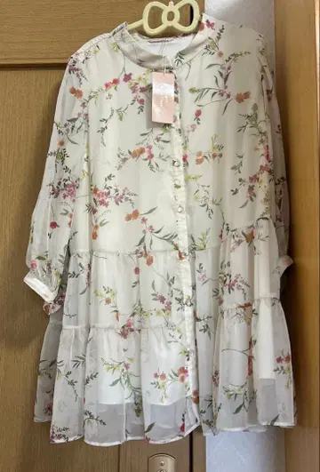 로즈 티아라 46 사이즈 리본 포함 블라우스