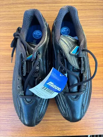 미사용 새상품 미즈노 웨이브 제피로스 스파이크 슈즈 블랙 26.5cm