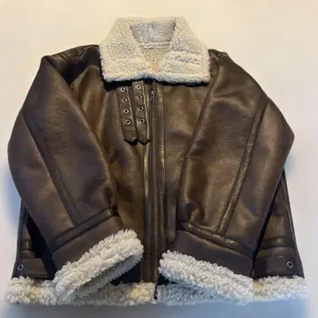 Ungrid 페이크 무스탕 보아 블루종