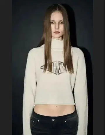 bohemianseoul 알파카 터틀넥 니트탑