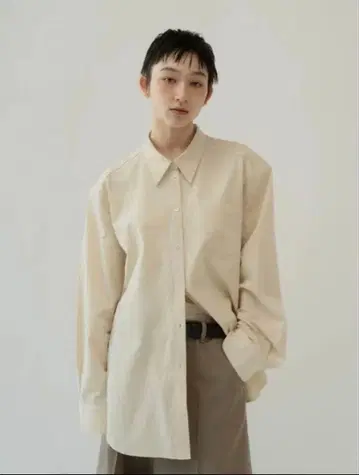 Knuth Marf label over shirt roke6