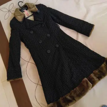 데이시 퍼 더블 브레스트 롱 코트