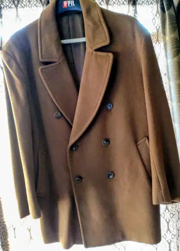 브라운 울 피코트 더블 버튼