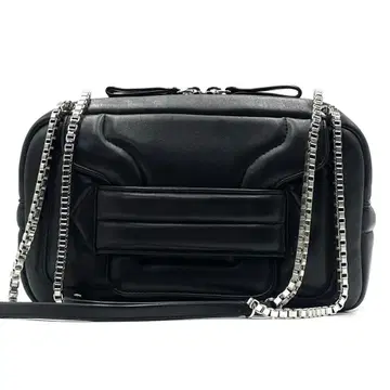 미사용급 피에르 알디 숄더백 알파 패드 블랙 가죽