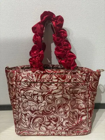 자카마트 이타백 페이즐리 핸들 프릴 토트백 레드
