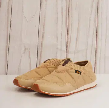 새상품급 Teva RE EMBER MOC 슬립온 23cm