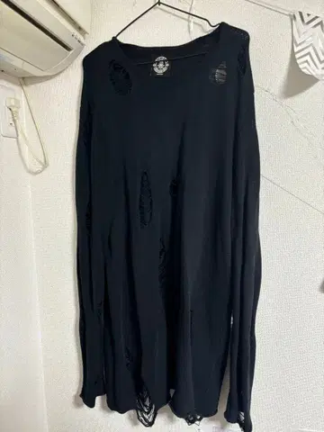 DIVINE RECKLESS LIFE 블랙 긴팔 T셔츠