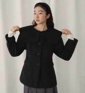 GIUNON 지우논 빅 칼라 코트 블랙