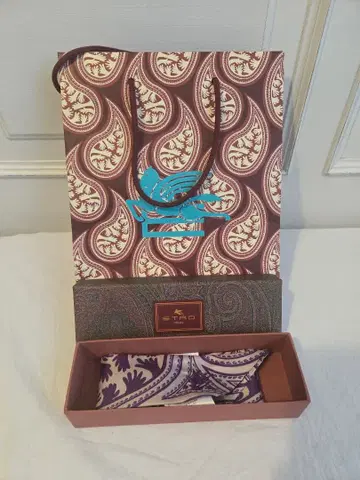ETRO 타카하시 카이토 콜라보 새상품 페이즐리 무늬 스카프