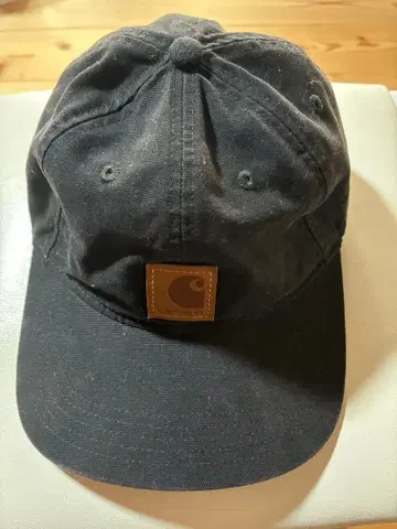 Carhartt 블랙 캡