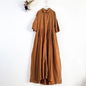 브라운 계열 체크 롱 원피스 7부 소매 루즈핏
