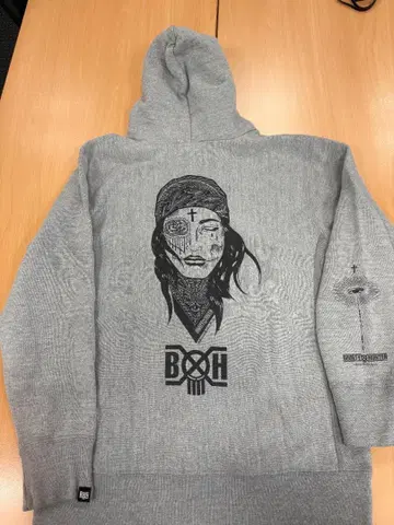 Bounty Hunter 후드티