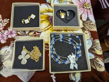 Amway 월드플라자 액세서리 4종 파랑과 투명 비즈 목걸이 외