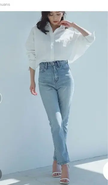 Slim straight denim 슬림 스트레이트 데님