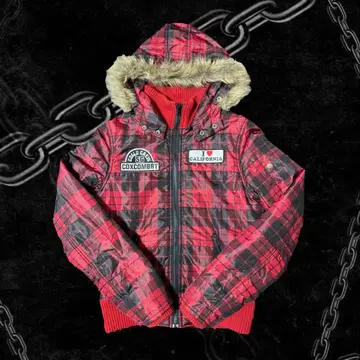 코코룰루 체크 무늬 퍼 달린 다운 자켓 Y2K 헤이세이 갸루