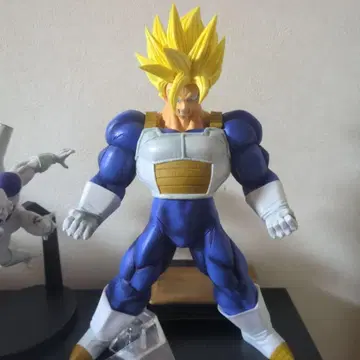 제일복권 드래곤볼 C상 초사이어인 손오공 MASTERLISE 피규어