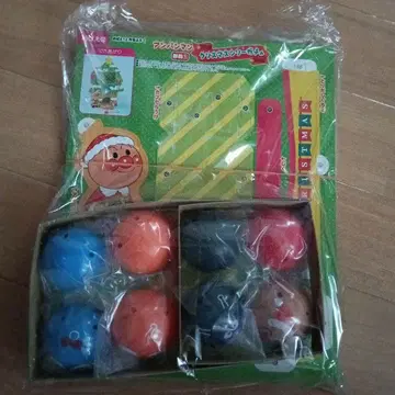 메바에 부록 호빵맨 크리스마스 트리 가챠