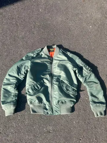 AVIREX MA-1 자켓 S 사이즈 올리브 그린
