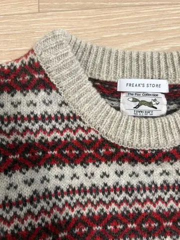 [ FREAK'S STORE x TOWN CRAFT ] 니트 스웨터