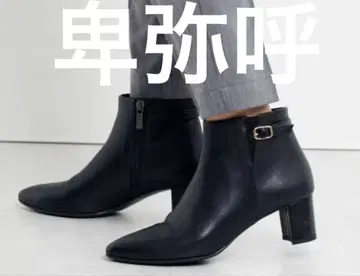 미사용에 가까운 HIMIKO 여성용 5cm 힐 벨트 디자인 숏부츠