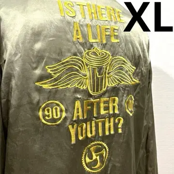 XL 새상품급 bal 발 밸런스웨어 디자인 레이온 자수 자켓