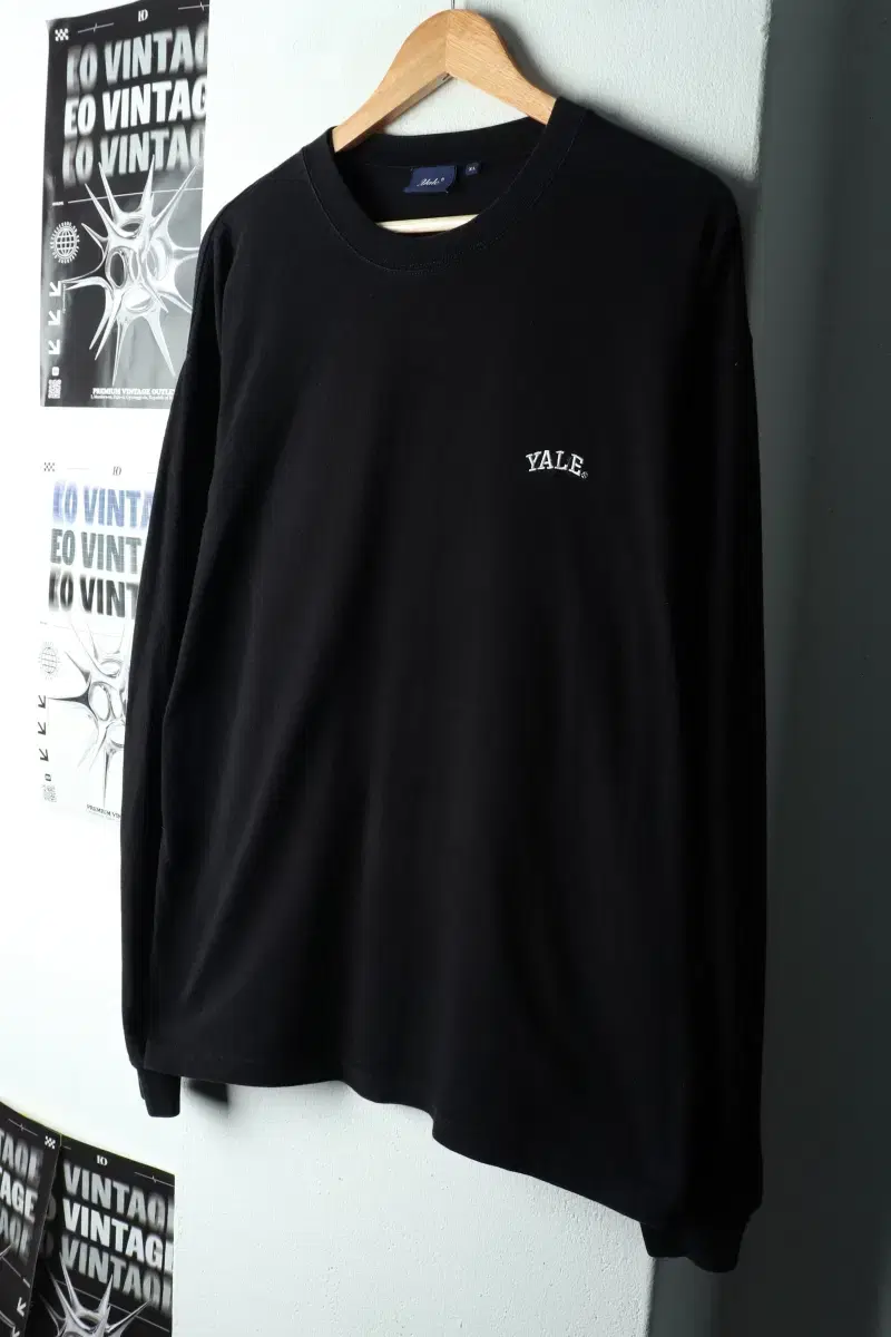 (XL-2XL) Yale Long Sleeve T-shirt Black Basic - 160D0