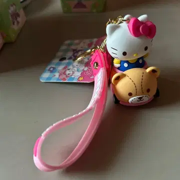 헬로키티 탈것 키링