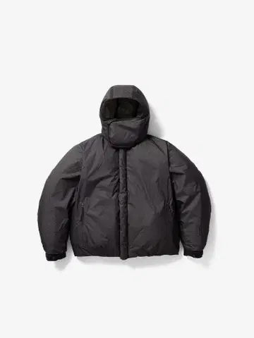 미사용 새상품 Goldwin 0 윈드스토퍼 써멀 패디드 자켓