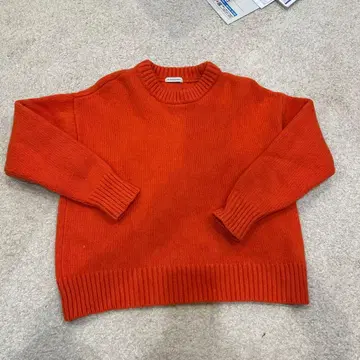 MITTERNACHT 오렌지 크루넥 스웨터