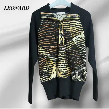 레오나르 스포츠 니트 스웨터 울 골드 버튼 레오파드 애니멀 무늬