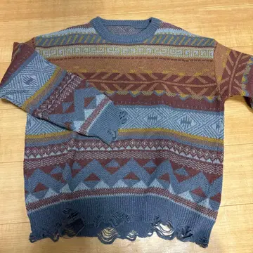 기하학 패턴 프린지 니트 스웨터