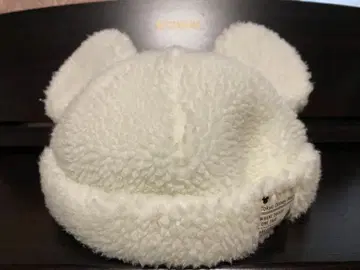 디즈니 미키 복슬복슬 모자 보아캡 화이트