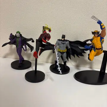 아메리칸 코믹스 캐릭터 피규어 4개